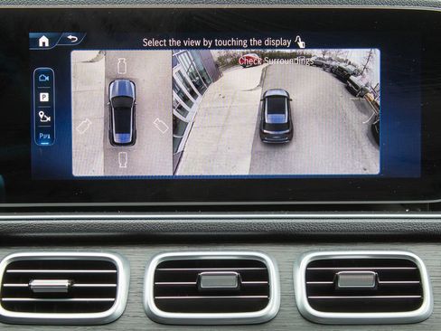 Used 2025 Mercedes-Benz GLE 350 4MATIC image 16