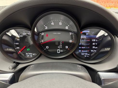 Used 2014 Porsche Boxster image 14