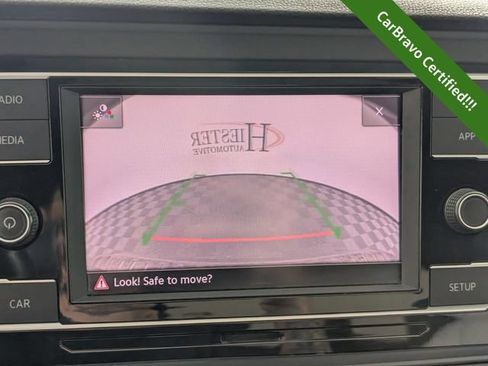 Used 2019 Volkswagen Jetta R-Line FWD image 20