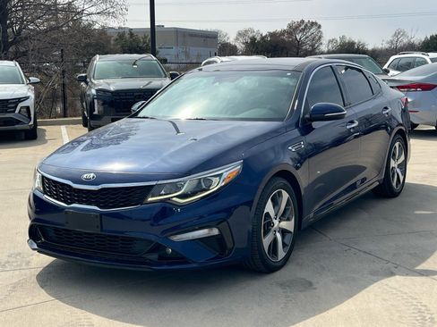 Used 2019 Kia Optima S w/ S Panoramic Sunroof Package image 5