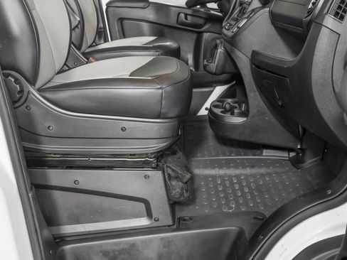 Used 2023 RAM ProMaster 2500 FWD image 39