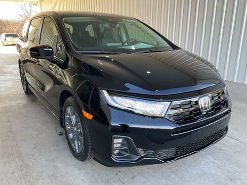 New 2026 Honda Odyssey Touring image 30