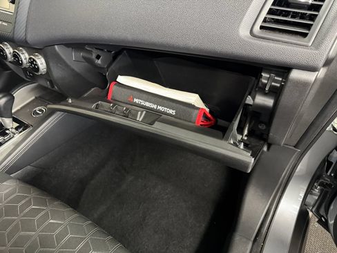 Used 2024 Mitsubishi Outlander Sport ES AWD/4WD image 28