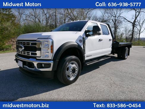 Used 2024 Ford F550 XL 4WD Crew Cab 203 WB 84 CA image 1