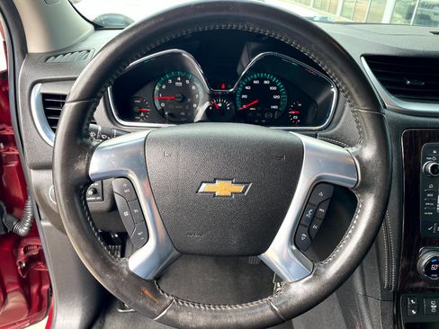 Used 2016 Chevrolet Traverse LT AWD/4WD image 12