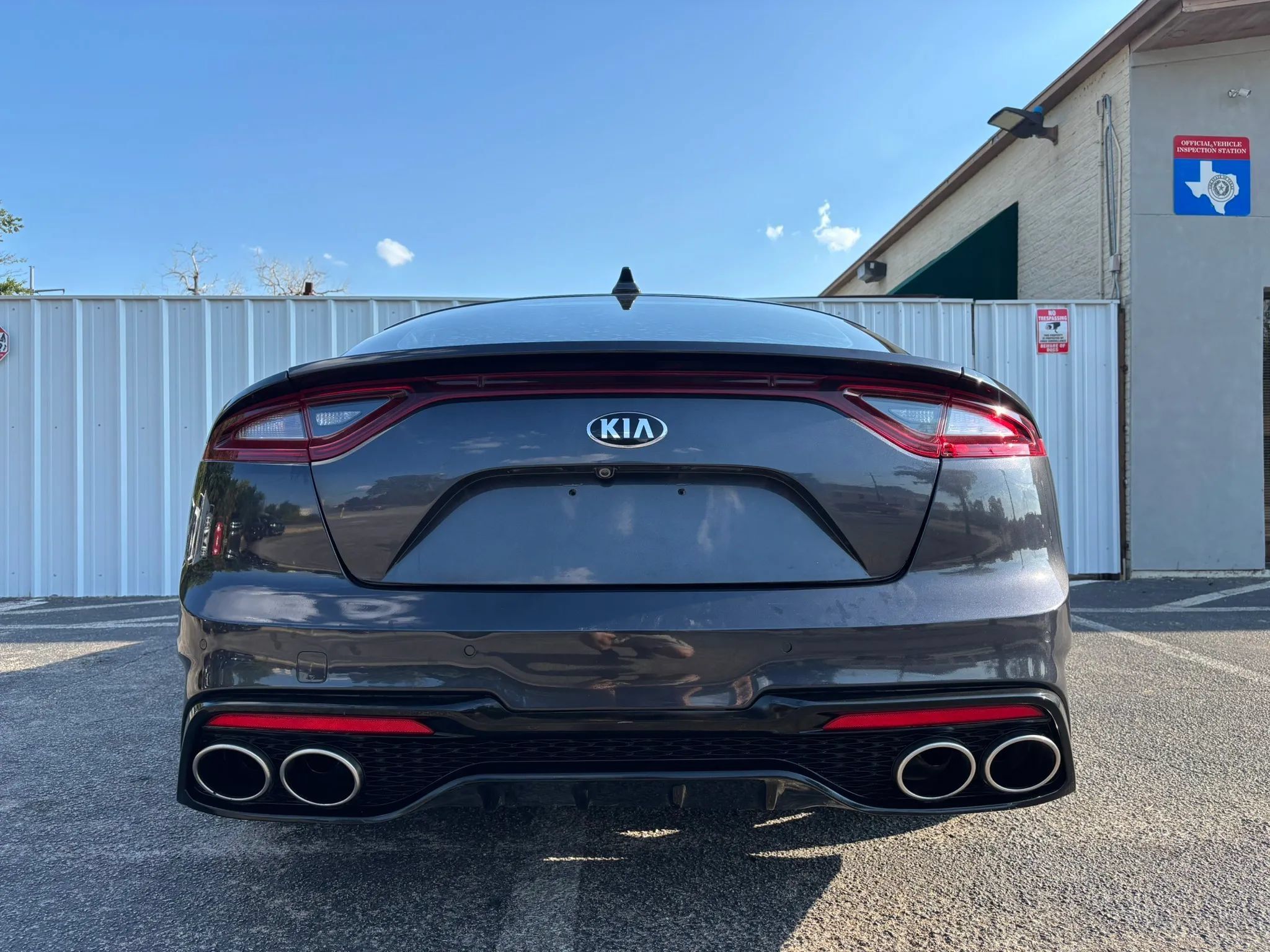 Used 2021 Kia Stinger GT-Line RWD image 4