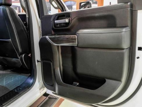 Used 2021 Chevrolet Silverado 3500 LTZ w/ LTZ Texas Edition image 43