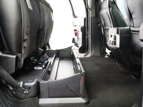 Used 2018 Ford F250 Lariat w/ Lariat Ultimate Package AWD/4WD image 66
