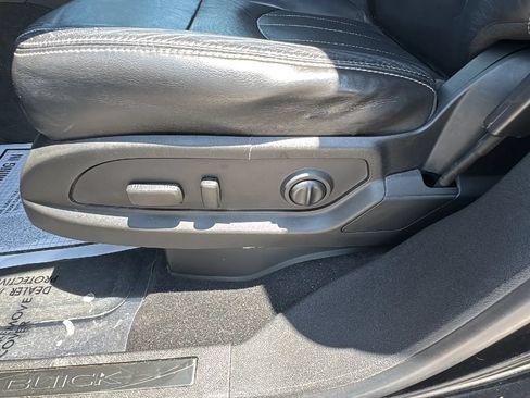 Used 2013 Buick Enclave Leather w/ Trailering Provision Package FWD image 11