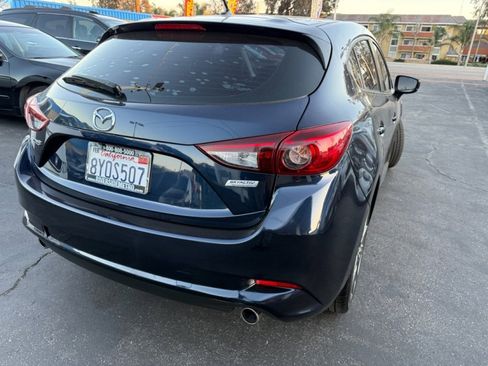 Used 2018 MAZDA MAZDA3 Touring image 8