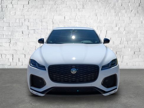 New 2026 Jaguar F-PACE R-Dynamic S image 2