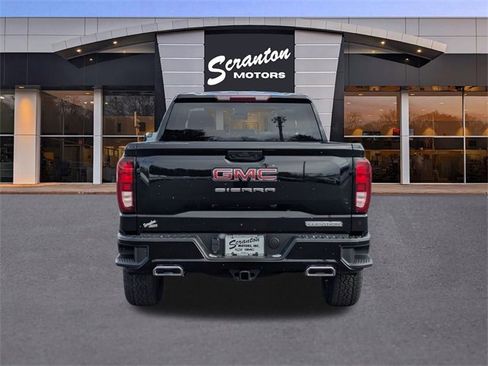 New 2026 GMC Sierra 1500 Elevation image 4