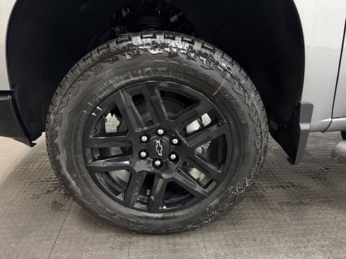 New 2026 Chevrolet Silverado 1500 Custom Trail Boss w/ Turbomax Blackout Package image 10