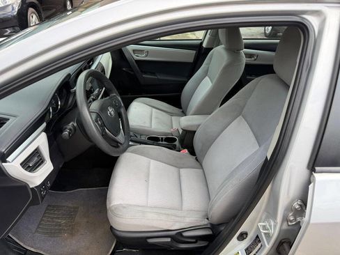 Used 2014 Toyota Corolla LE image 11