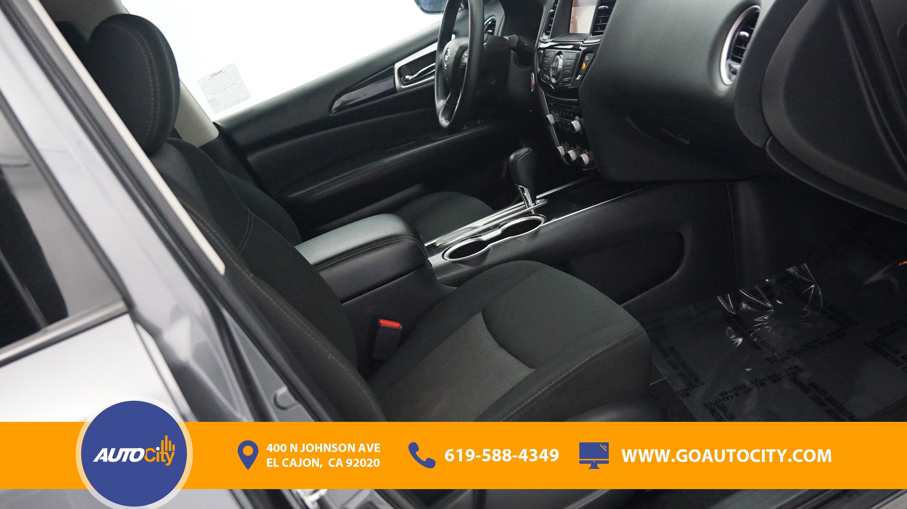 Used 2020 Nissan Pathfinder SV FWD image 8