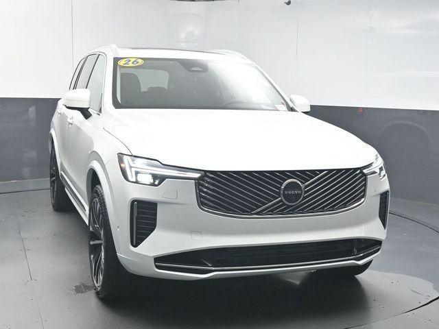 Used 2026 Volvo XC90 T8 Plus w/ Protection Package Premier AWD/4WD image 2