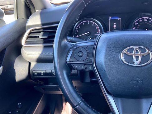 Used 2024 Toyota Camry SE image 22