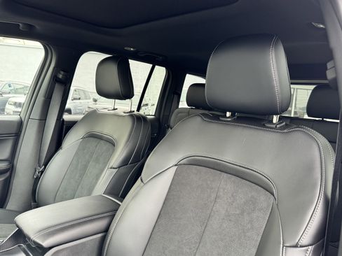 New 2025 Jeep Grand Cherokee Altitude image 20