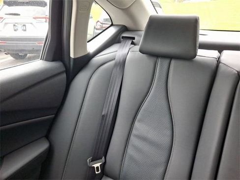 Used 2025 Acura TLX w/ Technology Package image 20