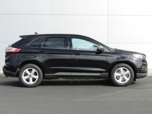 Used 2019 Ford Edge SE w/ SE Fleet Driver's Package image 3