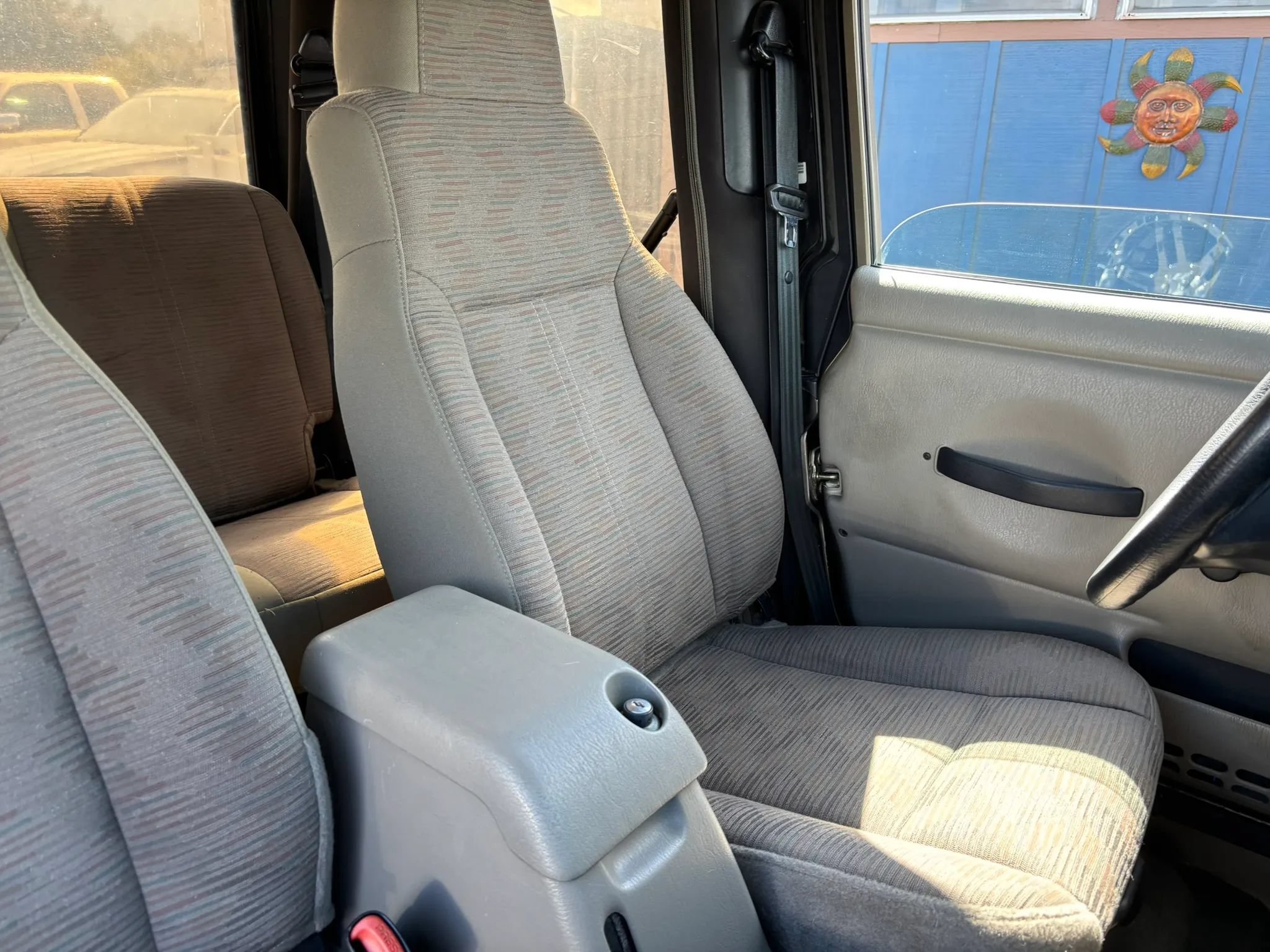 Used 2004 Jeep Wrangler X w/ Convenience Group AWD/4WD image 20