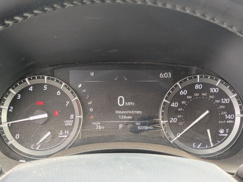 Used 2021 Toyota Highlander XLE AWD/4WD image 14