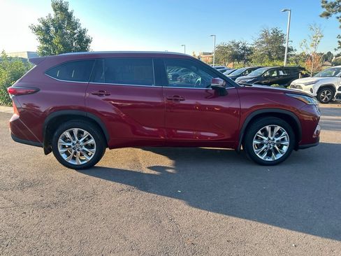 Used 2020 Toyota Highlander Limited AWD/4WD image 8