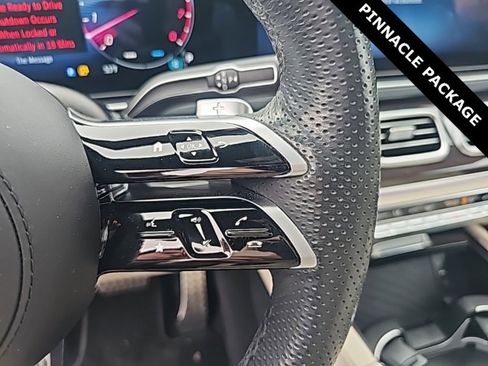 Used 2024 Mercedes-Benz GLS 450 4MATIC image 23
