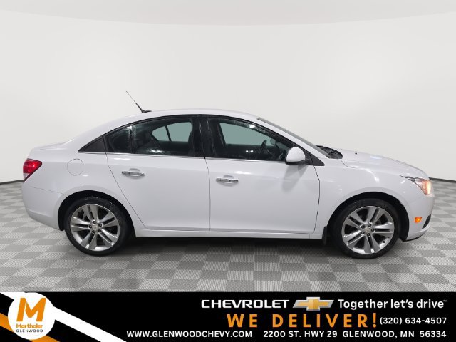 Used 2011 Chevrolet Cruze LTZ FWD image 1