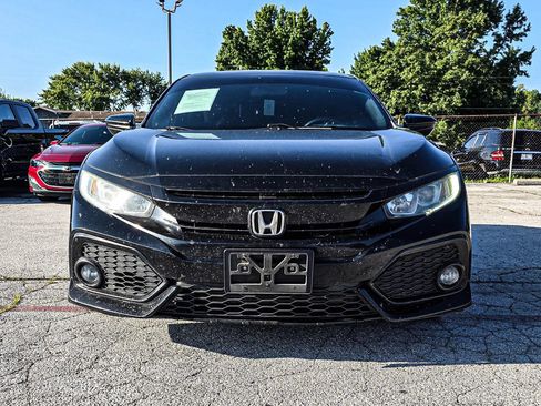 Used 2018 Honda Civic Sport image 2