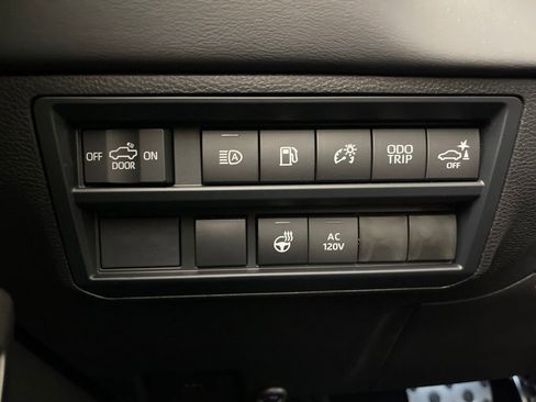 New 2026 Toyota Tundra Limited image 28