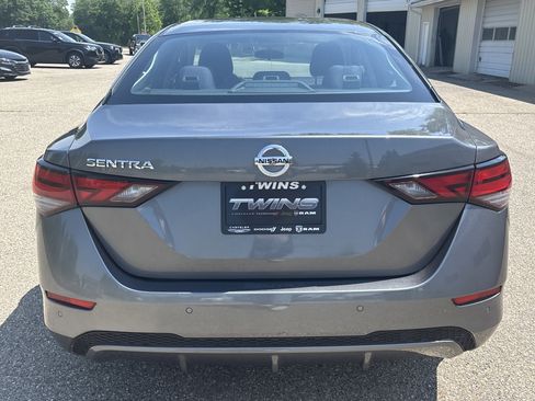 Used 2020 Nissan Sentra S FWD image 4
