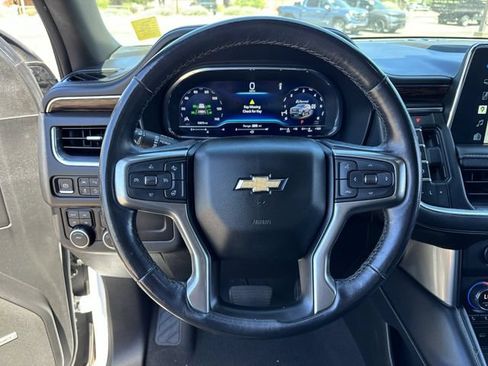 Used 2022 Chevrolet Tahoe Premier AWD/4WD image 26