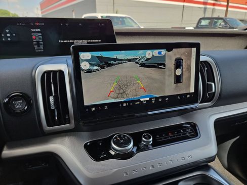 New 2026 Ford Expedition Active RWD image 24
