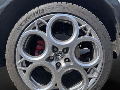 Used 2024 Alfa Romeo Tonale Veloce image 25