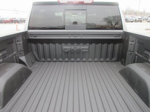 New 2026 GMC Sierra 1500 Denali w/ Denali Reserve Package image 7