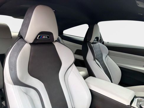 Used 2026 BMW M4 Coupe w/ Executive Package RWD image 25