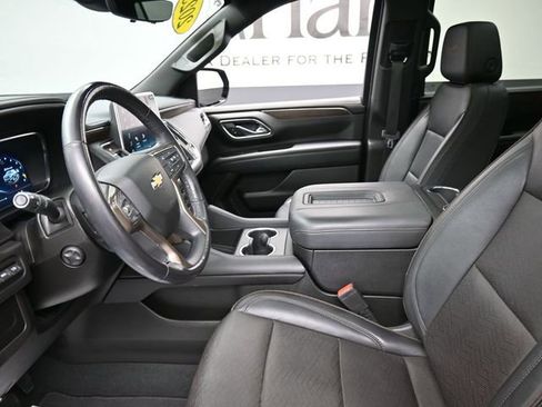 Used 2023 Chevrolet Tahoe High Country AWD/4WD image 16