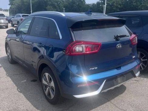 Used 2018 Kia Niro LX FWD image 4