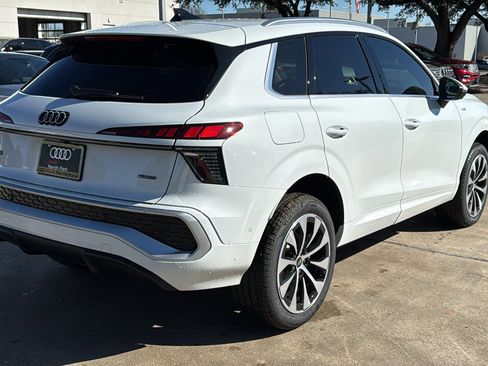 Used 2026 Audi Q3 quattro 2.0T image 7