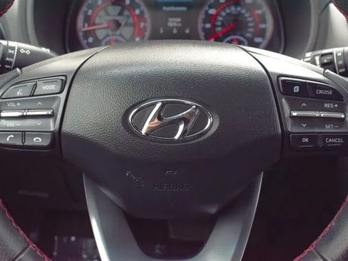 Used 2019 Hyundai Kona Ultimate AWD/4WD image 16