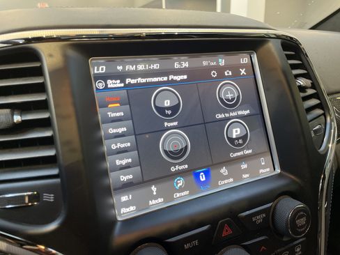 Used 2018 Jeep Grand Cherokee Trackhawk AWD/4WD image 30