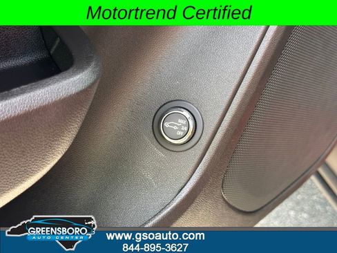 Used 2024 Chevrolet Blazer LT w/ Convenience Package FWD image 15
