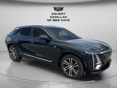 New 2025 Cadillac Lyriq Luxury