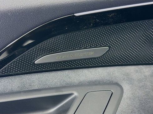 New 2025 Audi SQ5 Premium Plus image 19