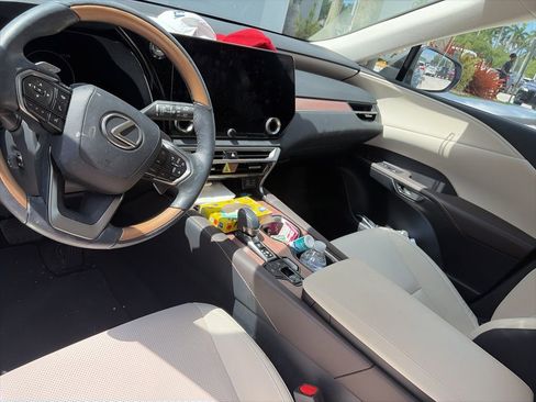 Used 2024 Lexus RX 350 Premium w/ Accessory Package (Z1) FWD image 3