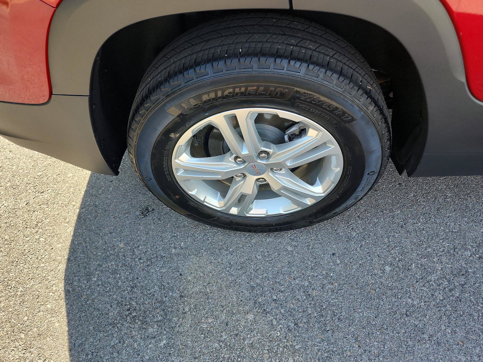 Certified 2024 GMC Terrain SLE FWD image 6