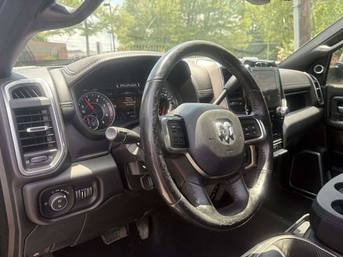 Used 2019 RAM 2500 Laramie AWD/4WD image 7