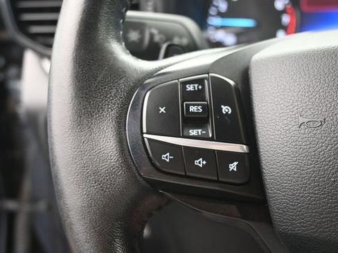 Used 2020 Ford Explorer XLT AWD/4WD image 30