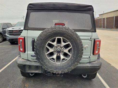 Used 2022 Ford Bronco Badlands image 4